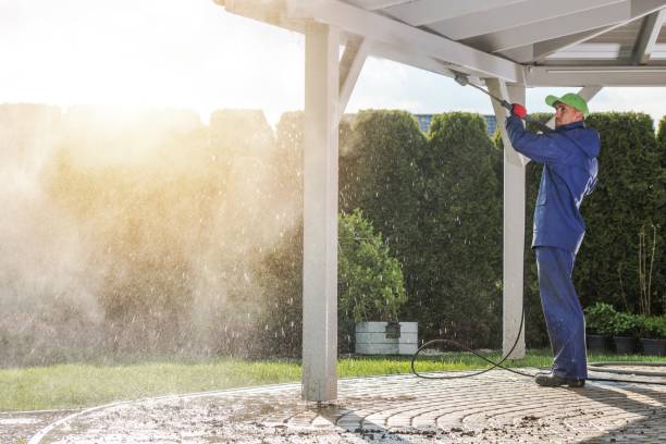 Best Pool Deck Cleaning  in Meriden, CT